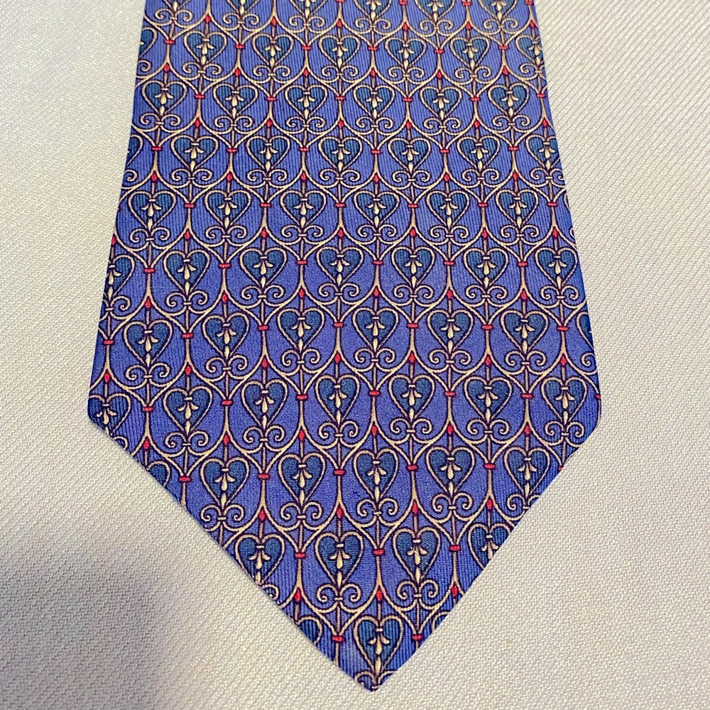 Sivone New York 100% silk vintage tie.
